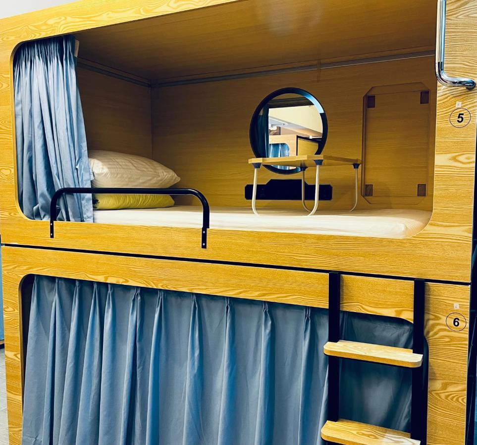 Хостел Hi Backpackers Гонконг Экстерьер фото